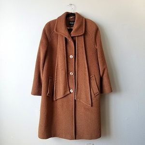 Niccolini Brown Wool Coat Size 14. Like new.